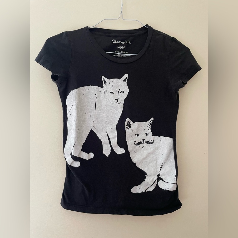 Aeropostale Black Tee with White Cat Design